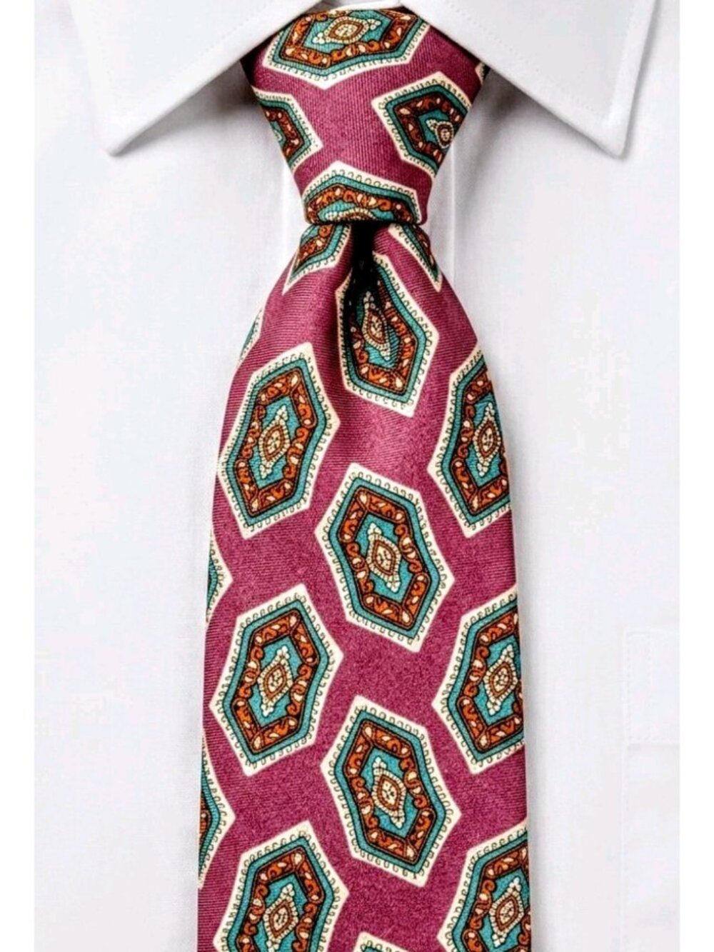 RARE 1970s CHRISTIAN DIOR MONSIEUR WPL 125 Hexagon Medallion Mosaic Silk Tie USA